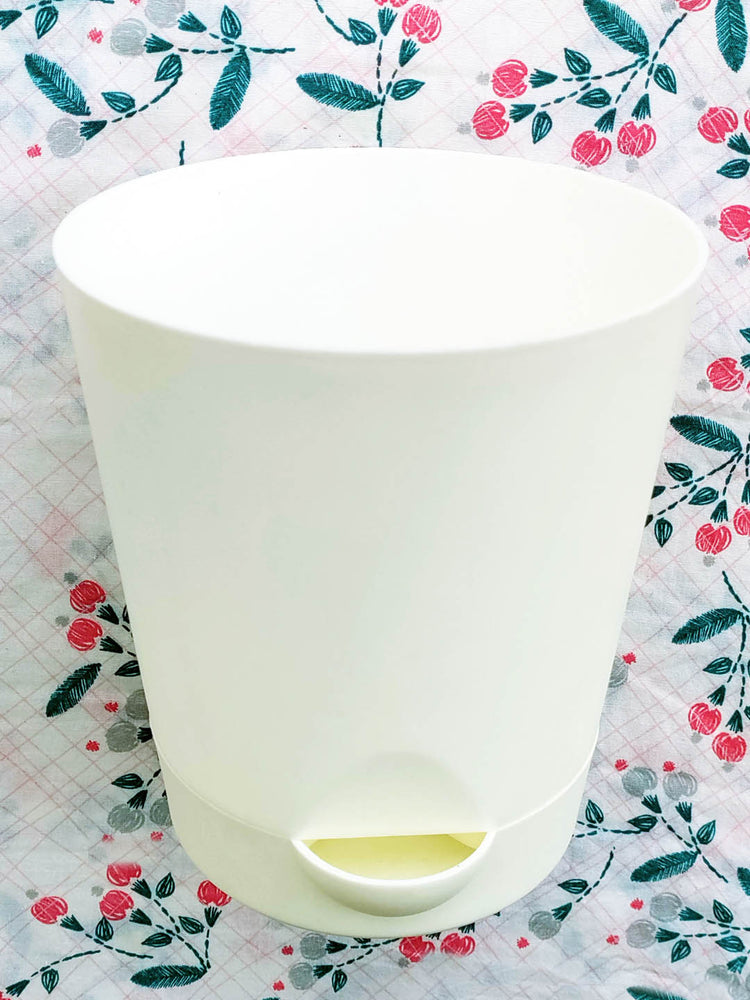 Conical Self Watering Planter 5"